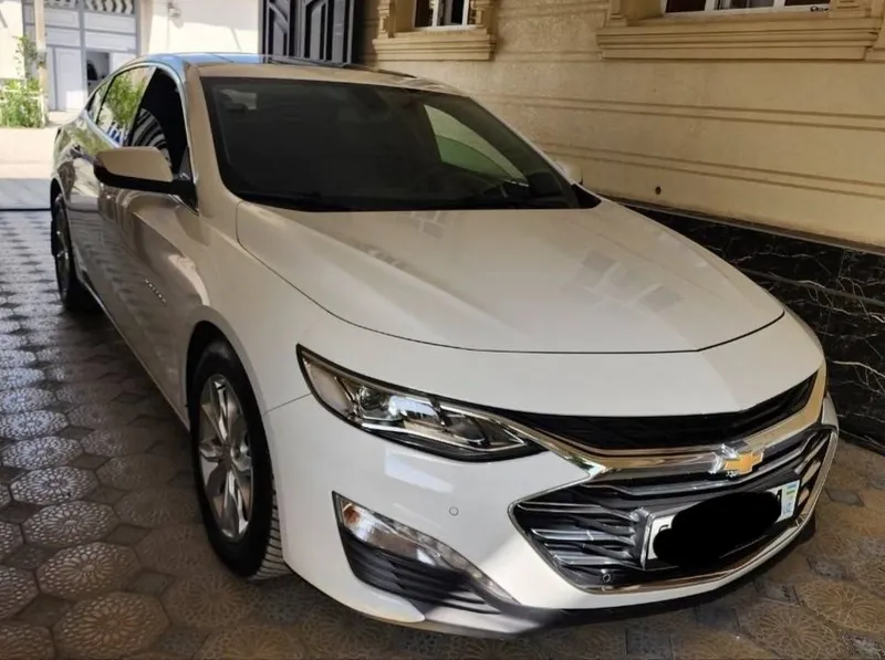 Chevrolet Malibu 2