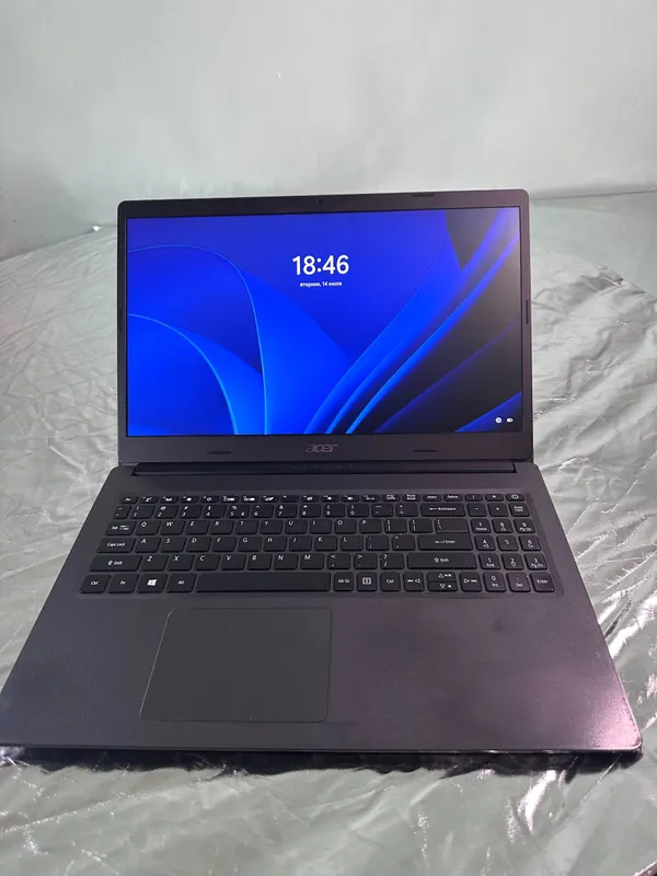 Intel Core i5-10210U
RAM: 8GB
SSD 256GB
Цена: 210$ 2