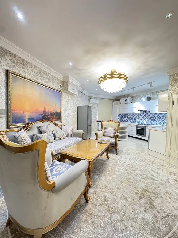 Продаётся 3-комнатная квартира в ЖК Golden House — фото 2