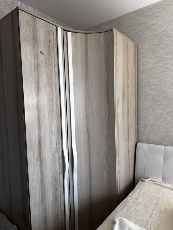 Срочно продается комплект мебели . Производство Россия