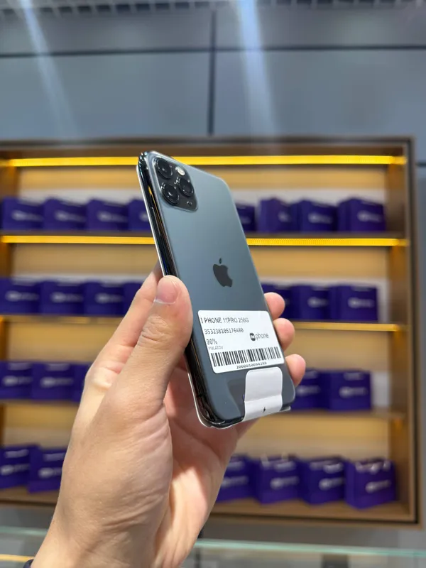iPhone 11 PRO 2 iPhone 11 PRO 2