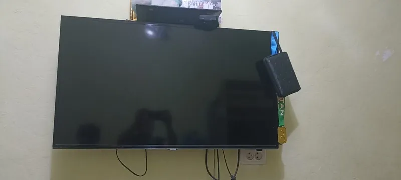 Телевизор Самсунг 43 диагональ LED TV — фото 1