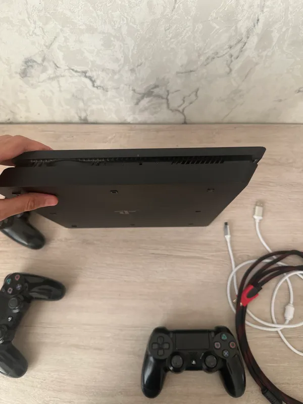 Playstation 4 fat — фото 3