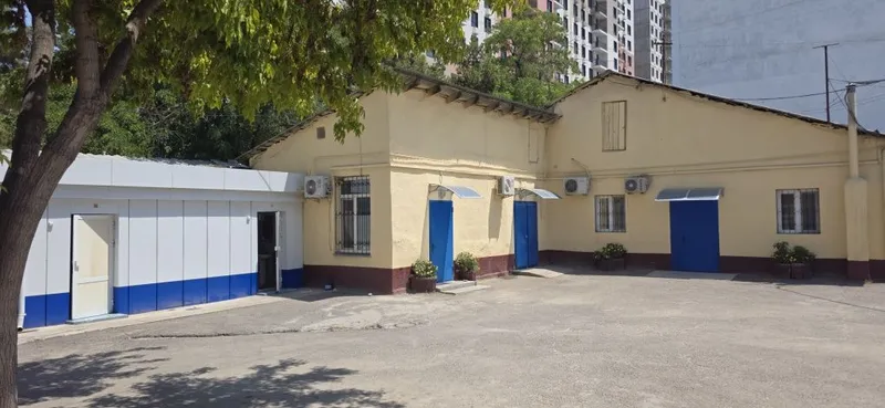 Срочно сдаётся в аренду офисы и склады Узбум 4