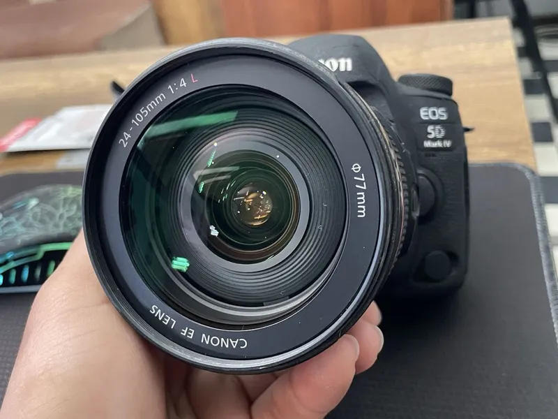 Canon Mark iv, Xolati zo’r, sumka, batareyka — фото 1