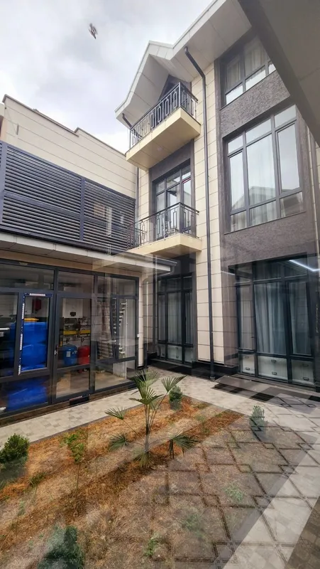 Продажа! Готовая гостиница 3-х этажный 28 комнат в Саламатине — фото 1