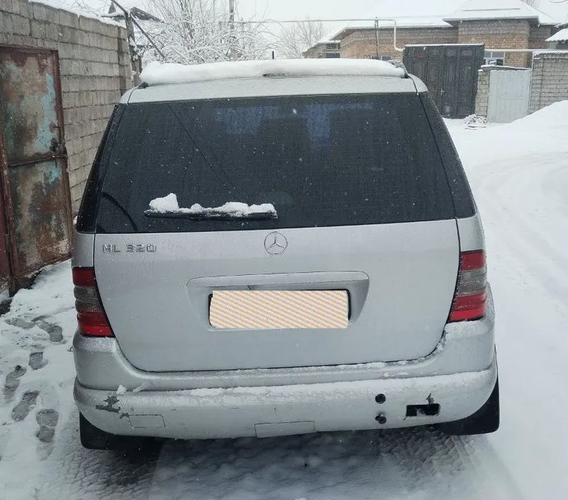 Mercedes Benz ML320 Mercedes Benz ML320