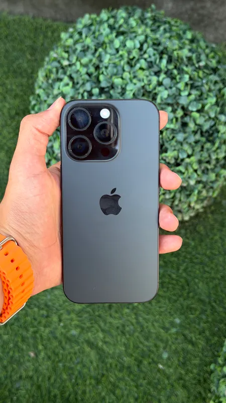 Iphone 16 pro, 256 gb, Black Titanium 1 Iphone 16 pro, 256 gb, Black Titanium 1