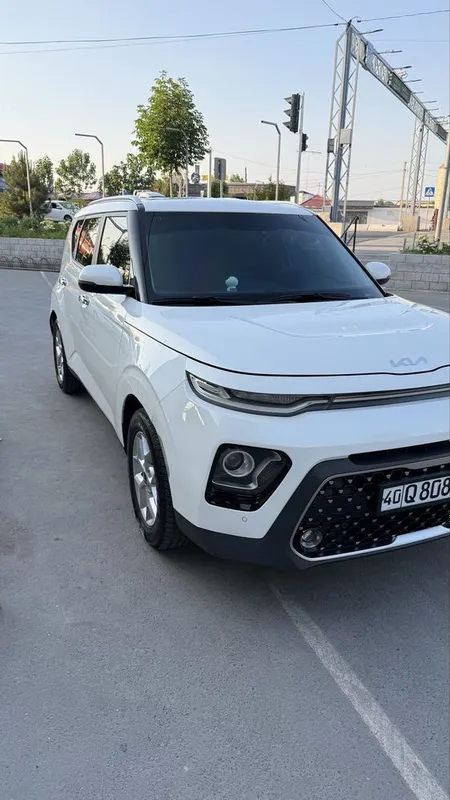 Kia soul moshina sotiladi 2022 — фото 1