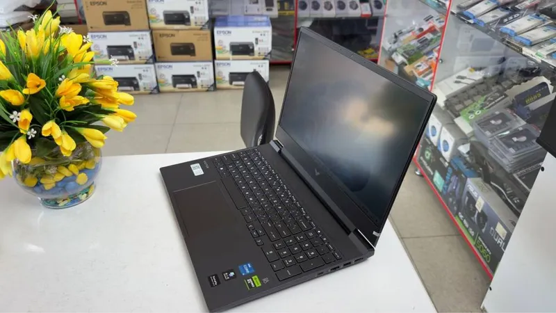 Hp Victus core i5-13420H 16/512 SSD RTX 2050-4GB holati ideal 3 Hp Victus core i5-13420H 16/512 SSD RTX 2050-4GB holati ideal 3