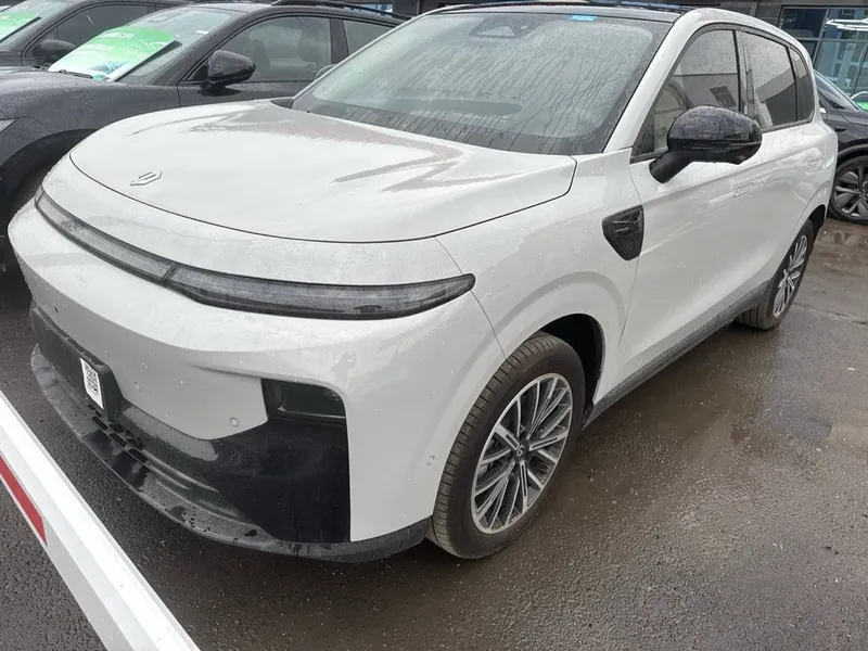 Leapmotor B10 EV 510 km