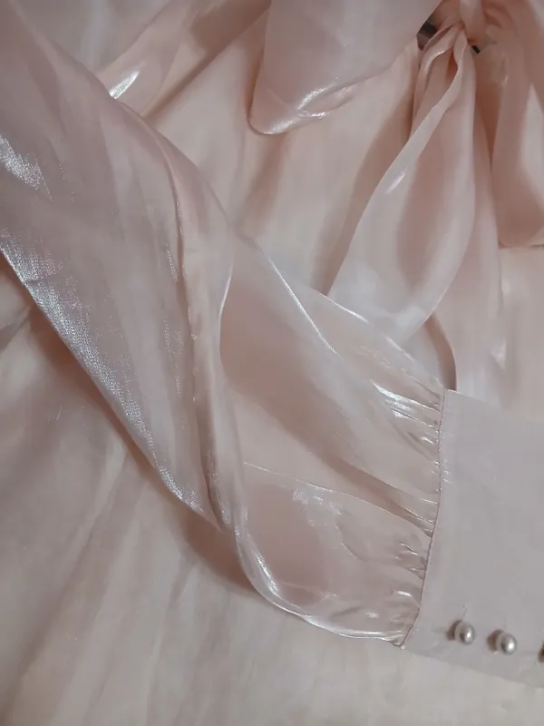 Organza kofta hali yangi 1 martta kiyilgan 2