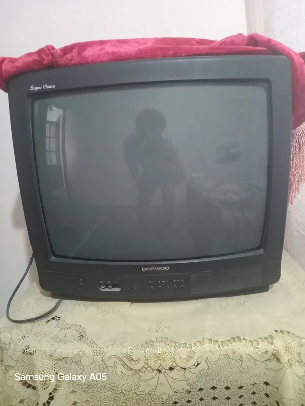 Tv bor chótkiy ishlidi 2ta bor kere boganla tel qilila barteram bor — фото 1