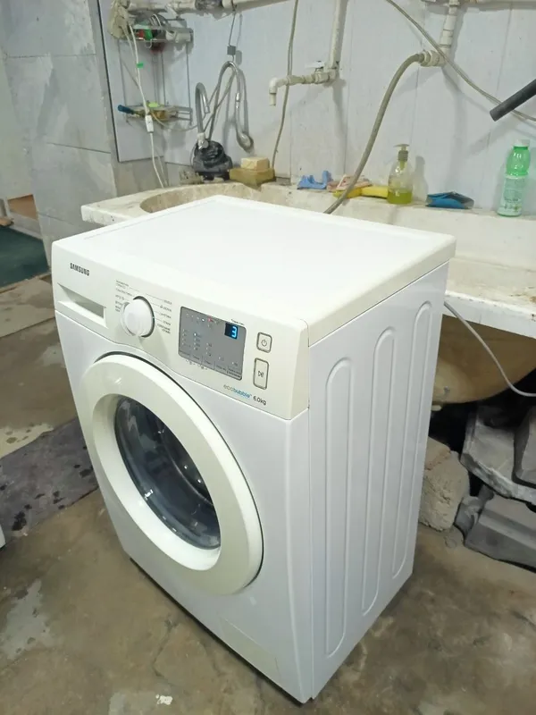 Samsung 6 kg eco bubble aybi yoʻq zoʻr ishlidi dastafka ustanofka bor 2 Samsung 6 kg eco bubble aybi yoʻq zoʻr ishlidi dastafka ustanofka bor 2