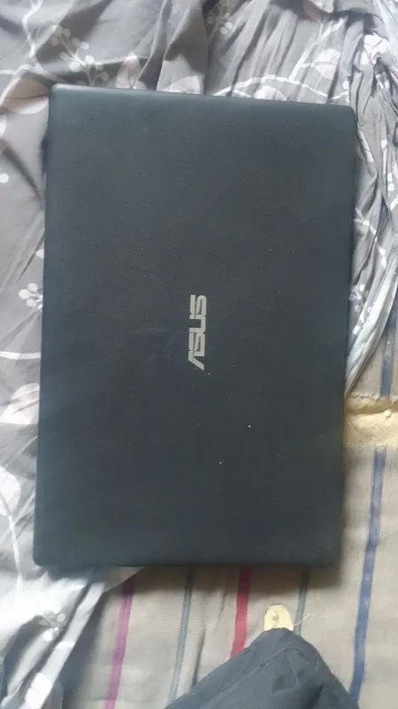Рабочий Ноутбук ASUS