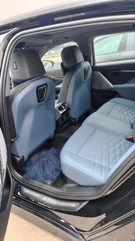 BMW i5 35L eDrive 2025 йил — фото 3