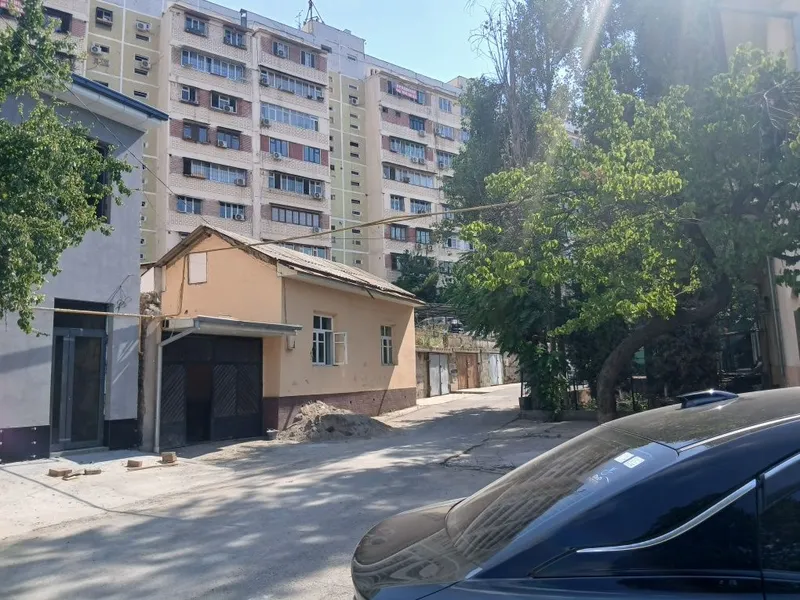 Самарканд дарвоза участок 2 линия 4.5 сотак продам 5