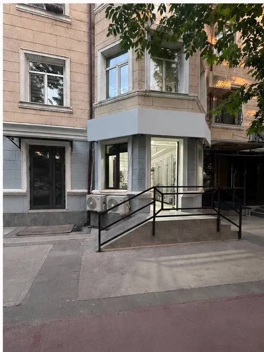 Аренда помещения 53 м² на 1-й линии, Мирабадский р-н, Саракулька