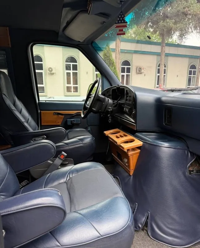 Ford Econoline Antikvar 7 Ford Econoline Antikvar 7