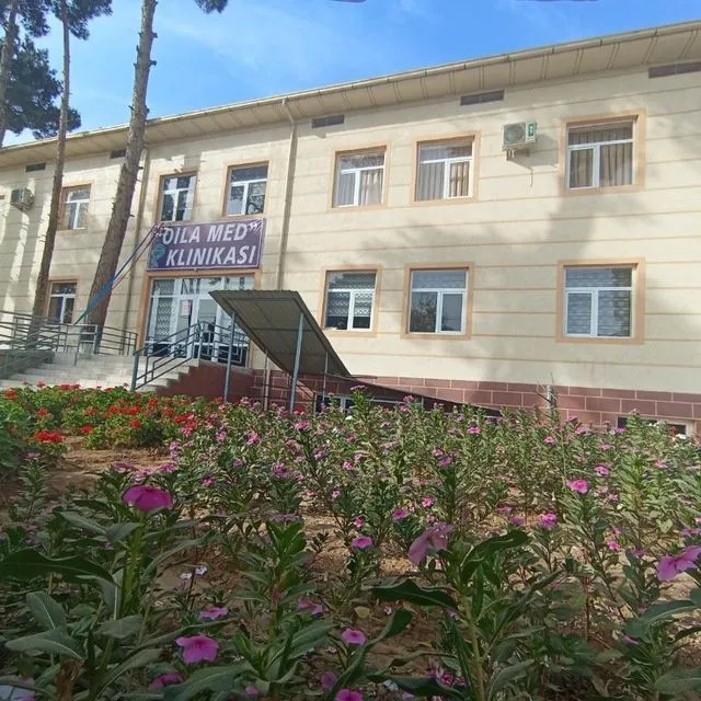 Klinika sotiladi 5 Klinika sotiladi 5
