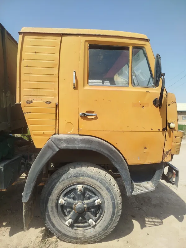 Kamaz 53212 xolati yaxshi qolgani telda — фото 3