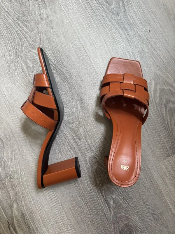 ZARA мюли кожаные — фото 1
