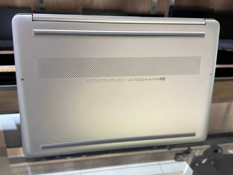 HP LAPTOP 15-ef2xxx Ryzen 5 5500U RAM 8 SSD 256 — фото 5
