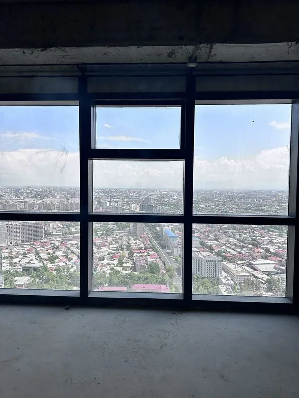 Продаётся 2-комнатная квартира в ЖК Piramit Tower 9