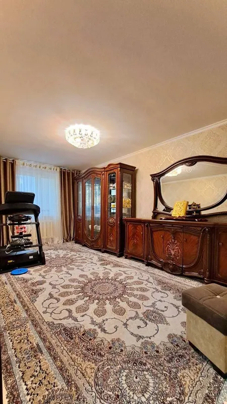 4 xonali kvartira, 85 m2, Yakkasaroy 1