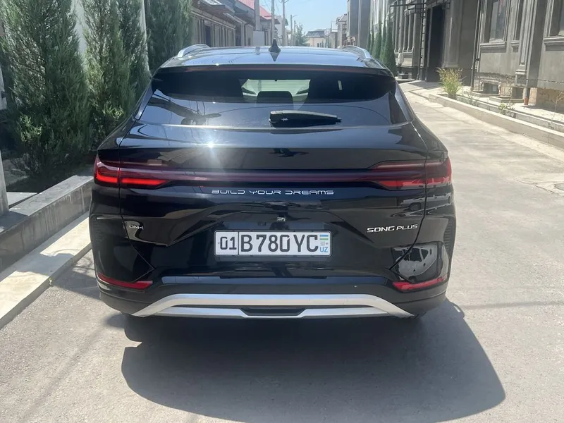 BYD song plyus hybrid 110km 3 BYD song plyus hybrid 110km 3