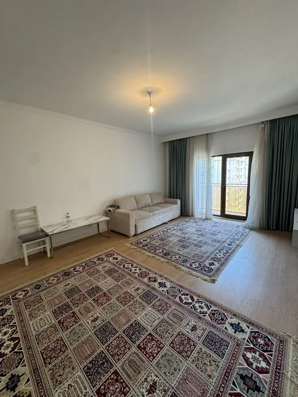 Сдаётся за 1200 уе 3 х комнатная в ЖК Istambul city Яккасарайский р-н 2