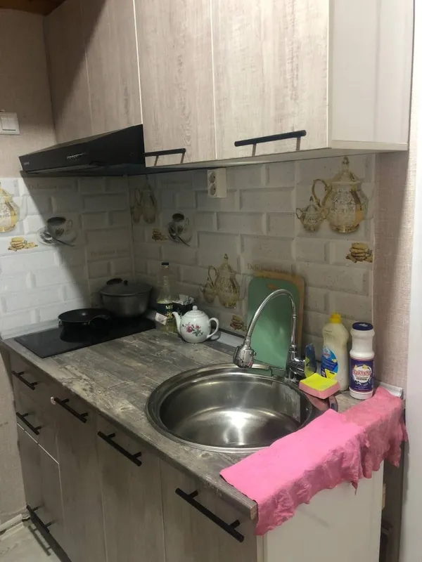 СРОЧНО ПРОДАЕТСЯ КВАРТИРА ПАРК ФУРКАТА 1/1/4 — фото 2