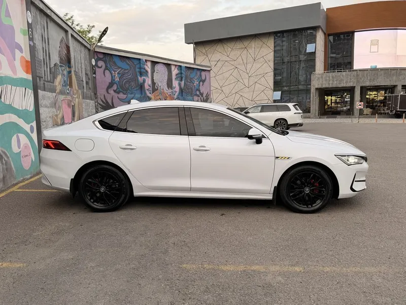 Byd Qin Plus | прокат | автопрокат | аренда авто | rent car — фото 2
