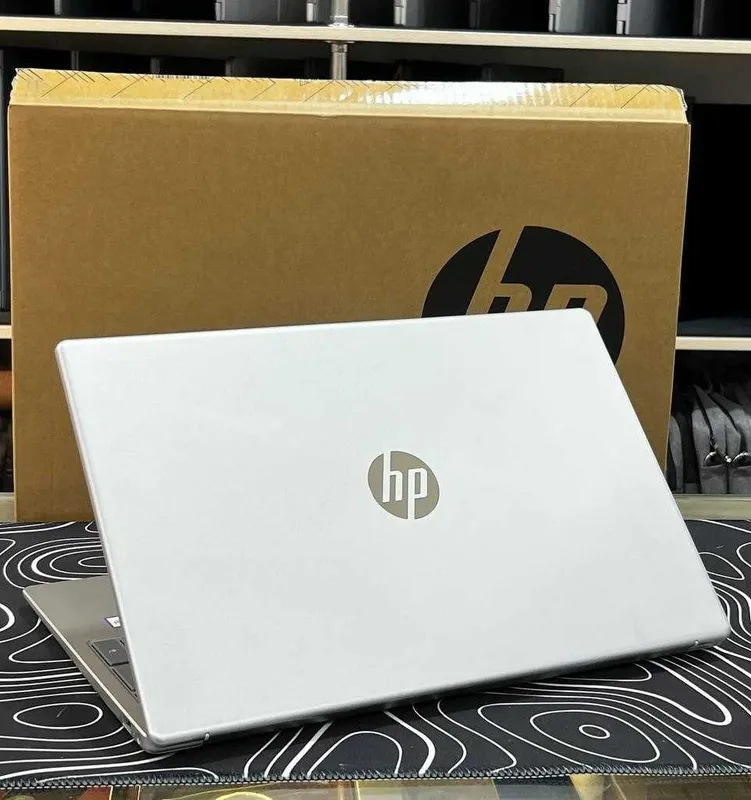 HP Laptop 15-fd1024nq core 5 120U 8/256/Display 15'6 FHD IPS 3 HP Laptop 15-fd1024nq core 5 120U 8/256/Display 15'6 FHD IPS 3