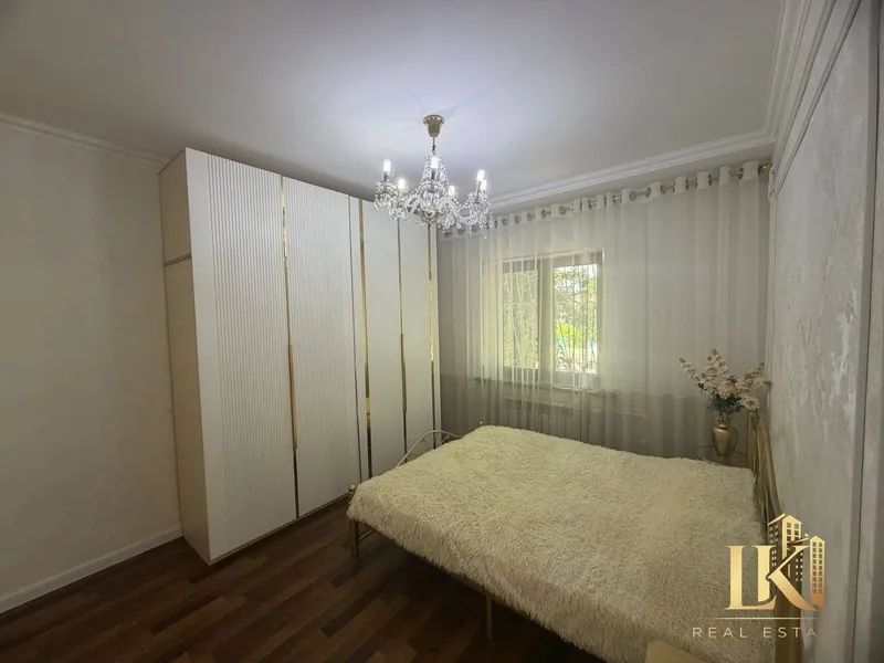 3 xonali kvartira sotiladi, 75 m², Mirzo-Ulug‘bek tumani 4