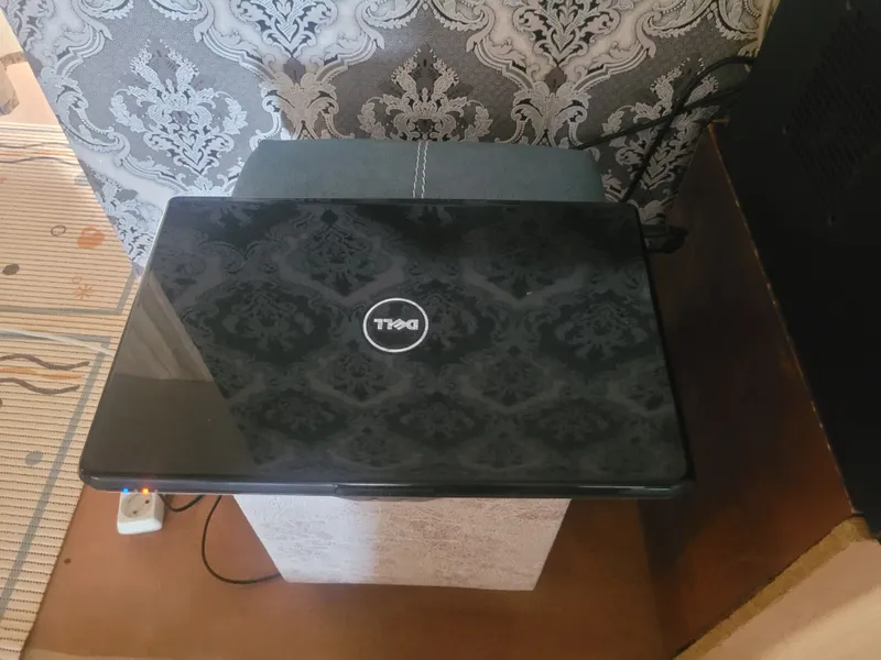 ноутбук DELL 1 ноутбук DELL 1