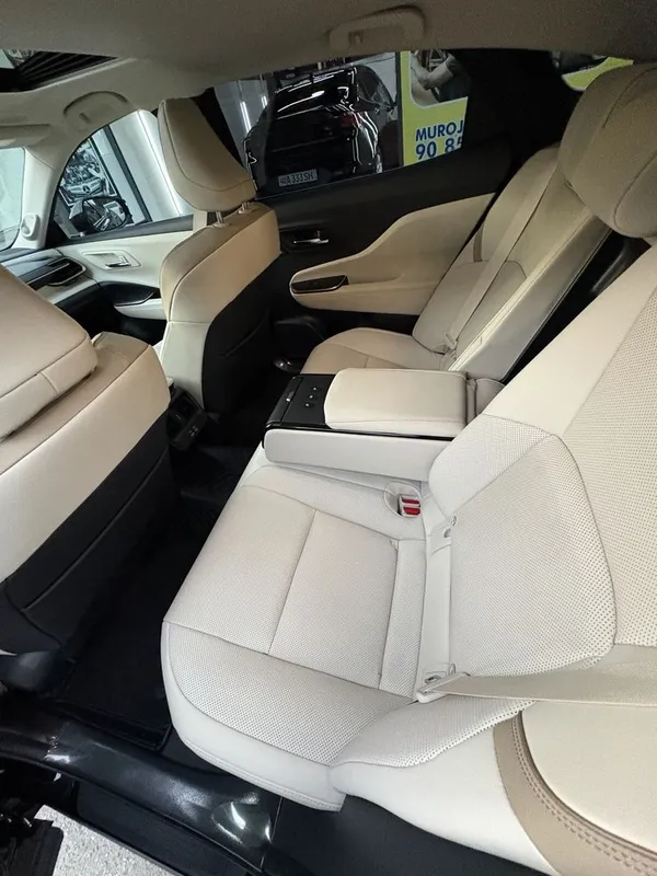 Toyota crown 2024 5 Toyota crown 2024 5