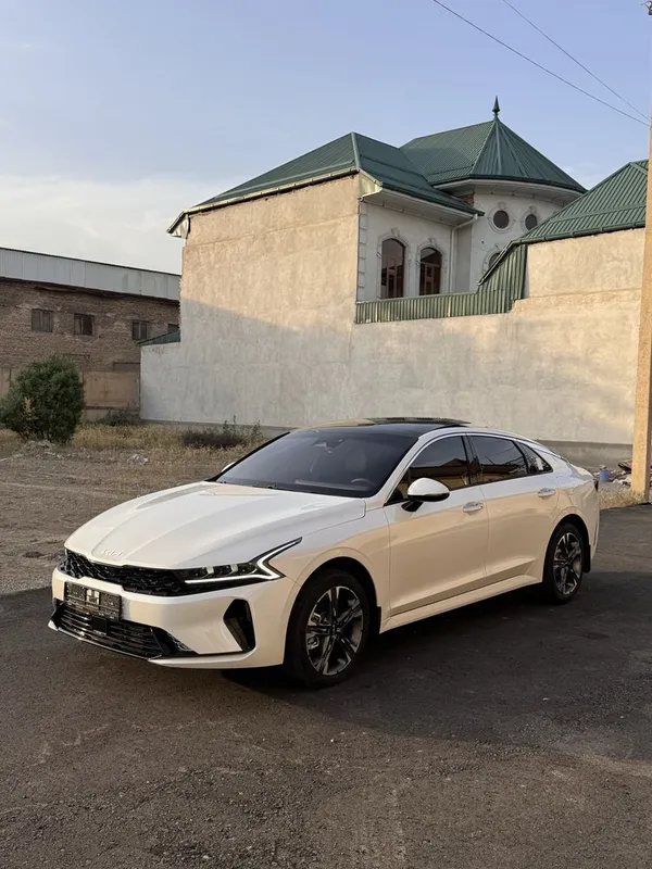 Kia K5 2025 2 turbo