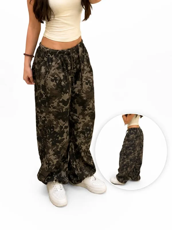 Штаны в стиле y2k или streetwear