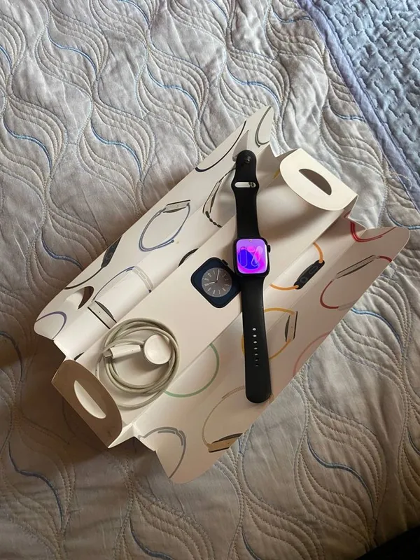 Apple watch 8 41mm sotiladi 7