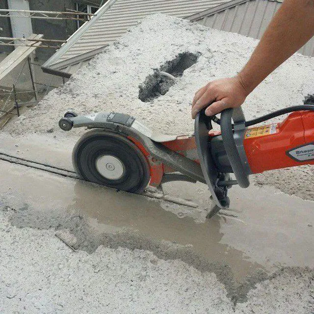 Almazni reskada beton kesish, almazni karonkada beton teshish, 3