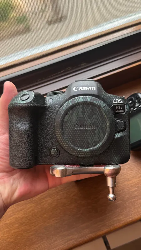 Canon 1 Canon 1