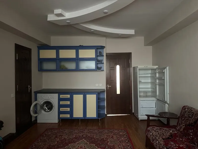 Мирзо Улугбек. 2-комн • 60м² • 4/9 3 Мирзо Улугбек. 2-комн • 60м² • 4/9 3
