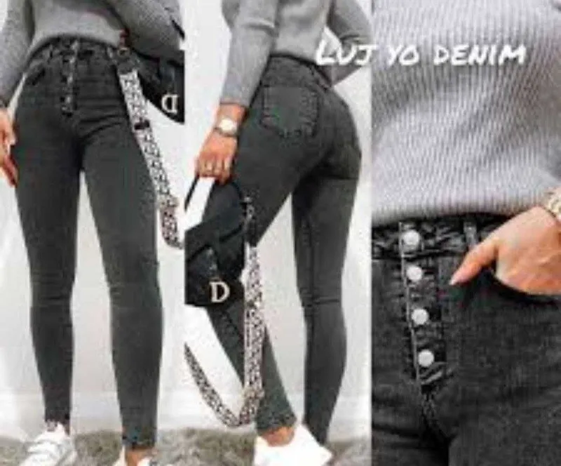 В наличии шикарные джинсы DENIM — фото 1
