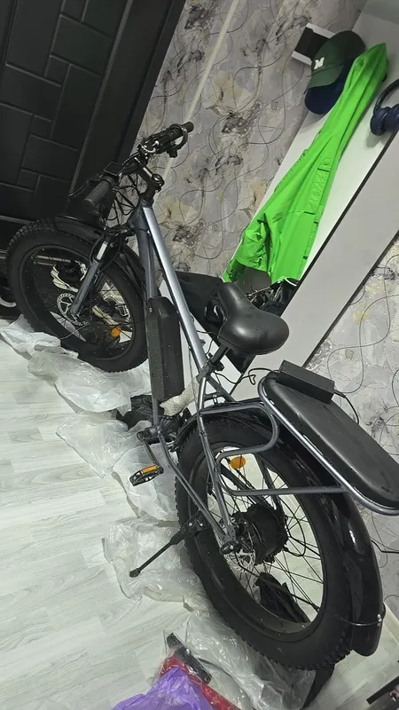 Elektroni velik 4 Elektroni velik 4