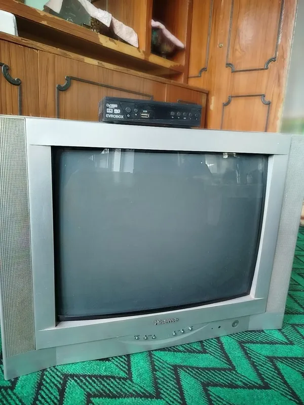 Televizor. .