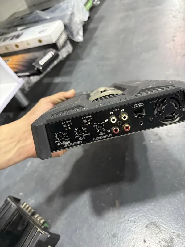 Kenwood 720w 4ta kanalli usilitel aybi yo — фото 3