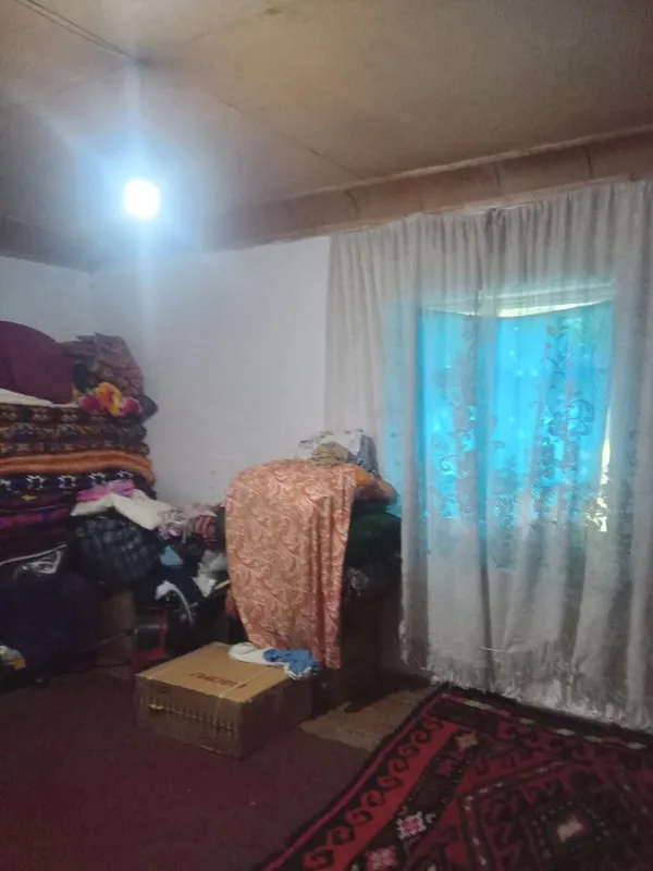 Уй шошилинч сотилади 2