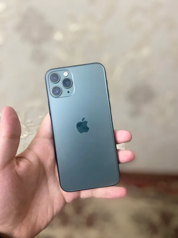 iPhone 11 Pro 2 iPhone 11 Pro 2