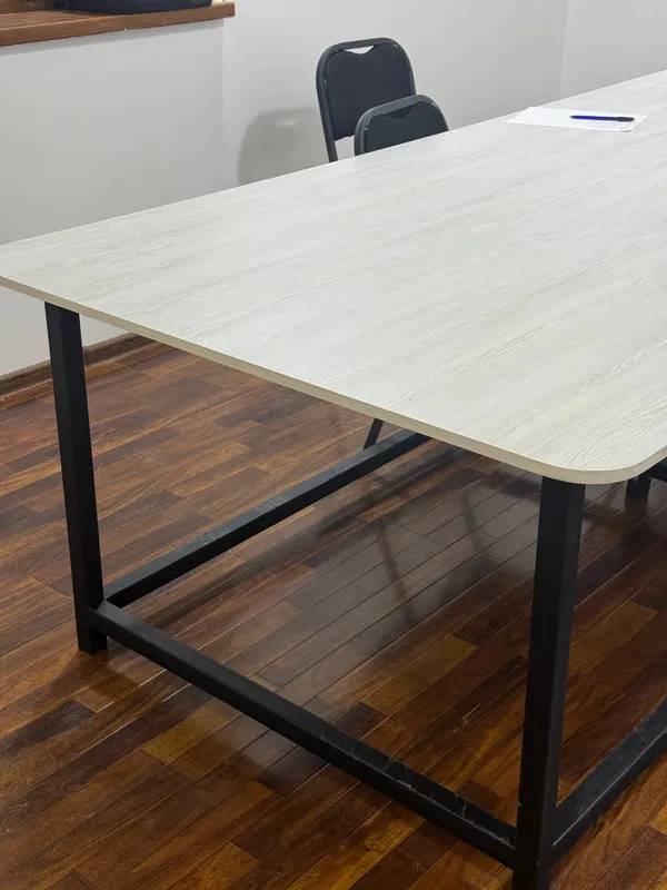 Ofis va O’quv markazlari uchun loft stoli — фото 1